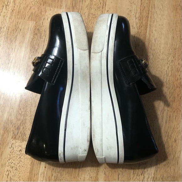 STELLA MCCARTNEY Vegan Patent Leather Chain-Link Accents Loafers. Size 6. - Picture 7 of 12